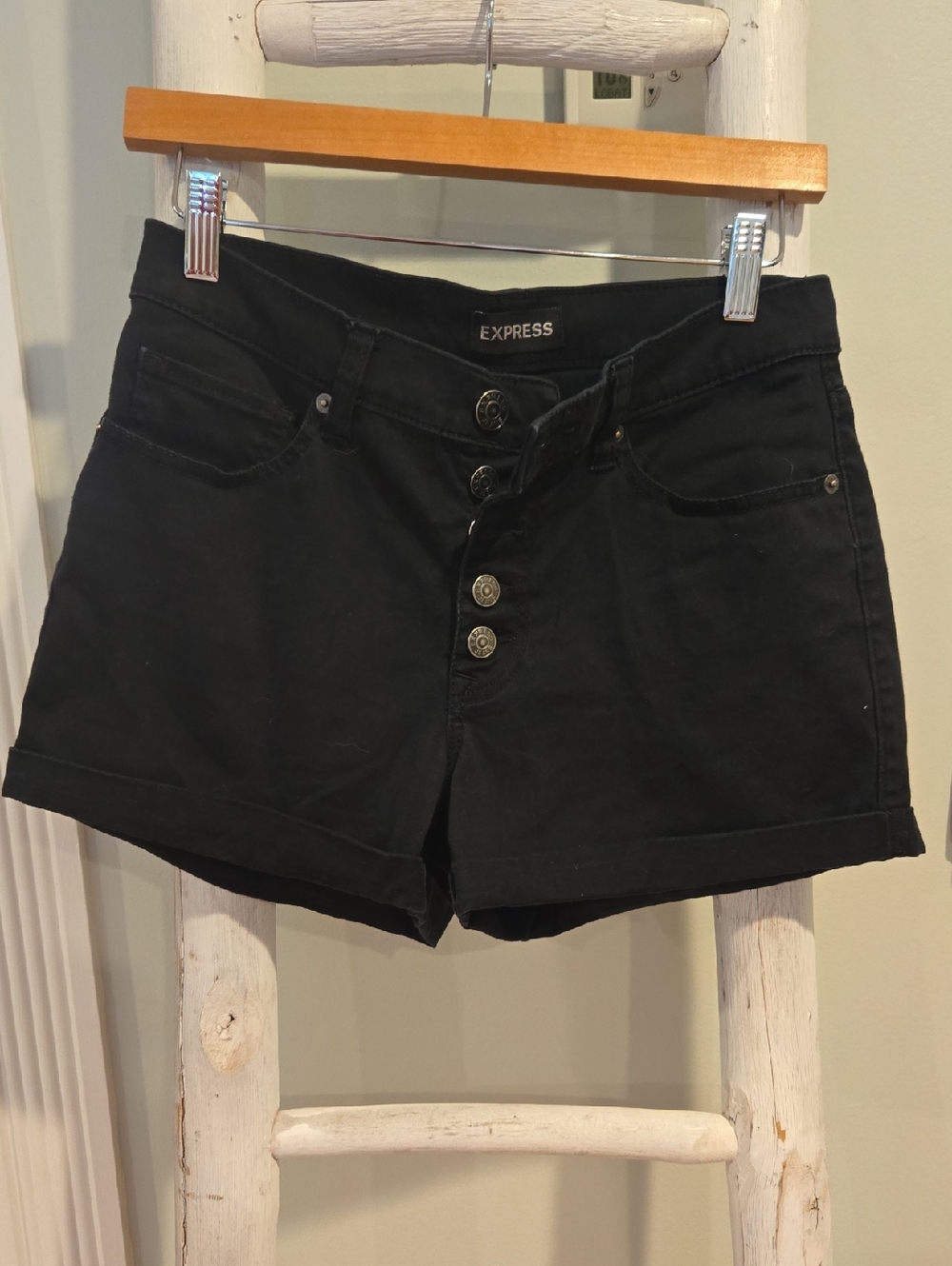 Express Black High-Rise Button-Front Denim Shorts Size 4